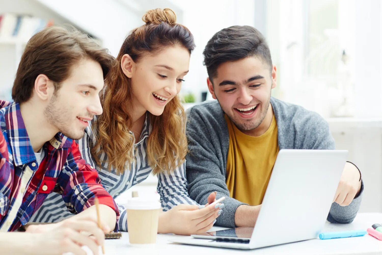 Estudiantes en un curso e-learning